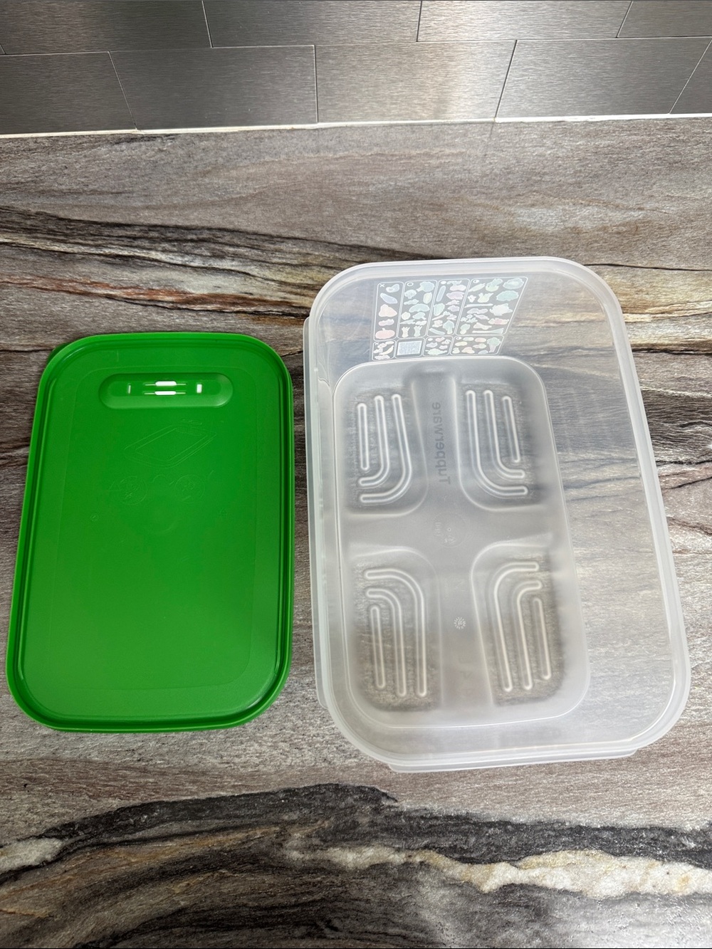 Tupperware FridgeSmart - Picture 4 of 4